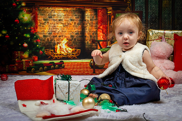 Lilly & Hannah Xmas Shoot