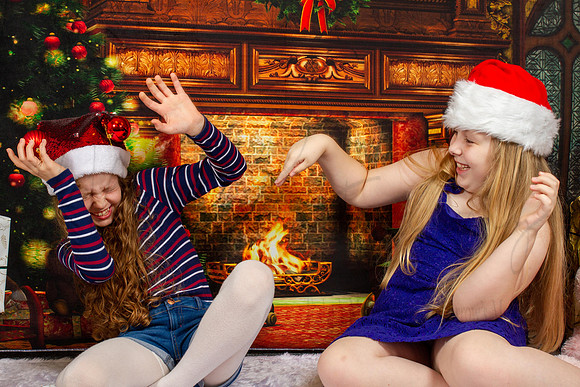 Lilly & Hannah Xmas Shoot
