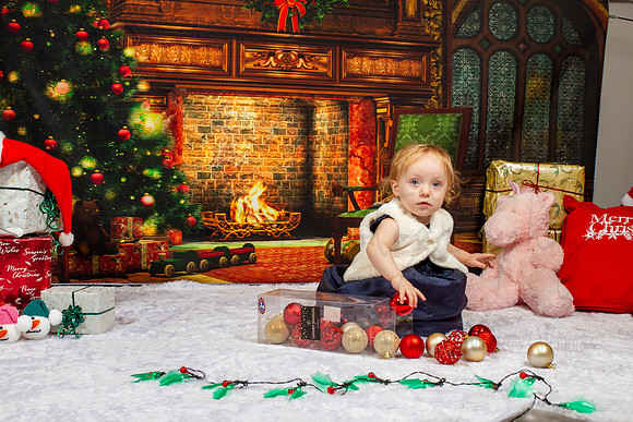 Lilly & Hannah Xmas Shoot