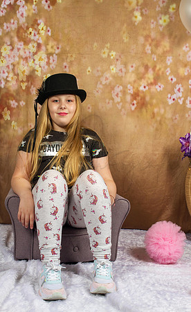 Lilly & Hannah Xmas Shoot