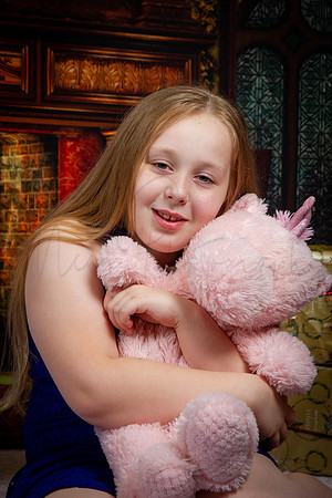 Lilly & Hannah Xmas Shoot