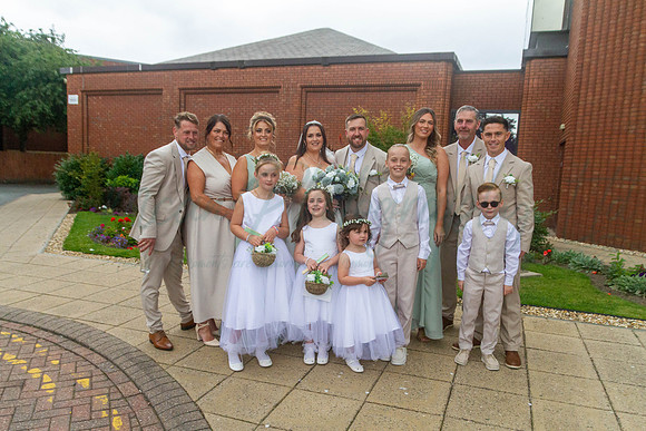 Dean & Kelly Wedding At Mecure St Helens.