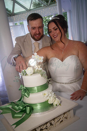 Dean & Kelly Wedding At Mecure St Helens.