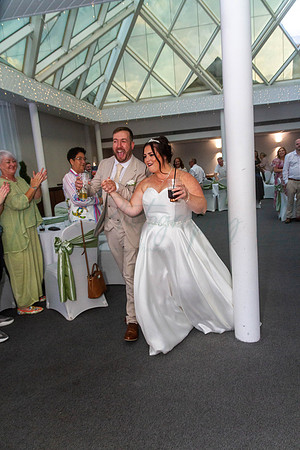 Dean & Kelly Wedding At Mecure St Helens.
