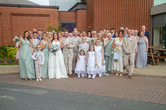 Dean & Kelly Wedding At Mecure St Helens.