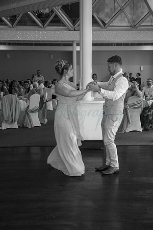 Dean & Kelly Wedding At Mecure St Helens.