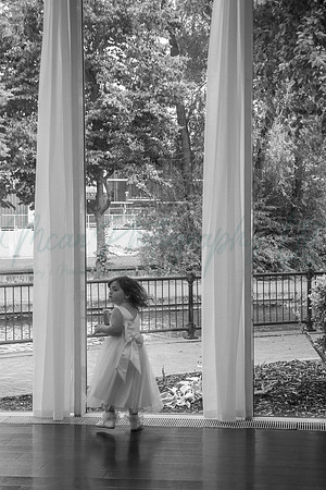 Dean & Kelly Wedding At Mecure St Helens.