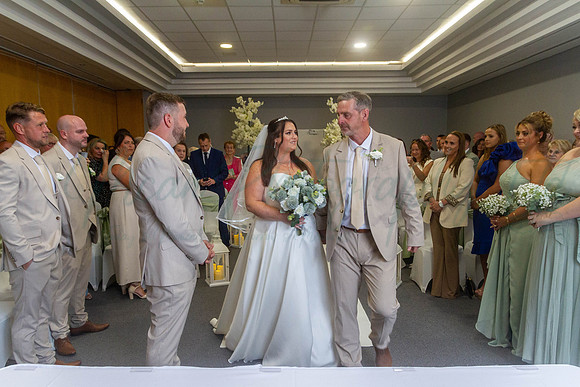Dean & Kelly Wedding At Mecure St Helens.
