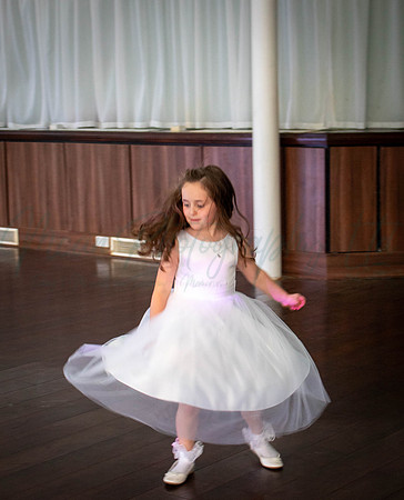 Dean & Kelly Wedding At Mecure St Helens.
