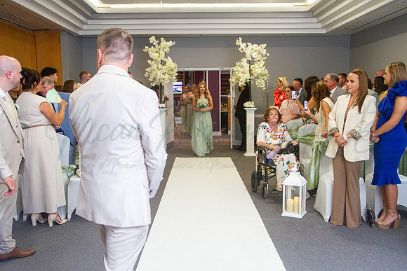 Dean & Kelly Wedding At Mecure St Helens.