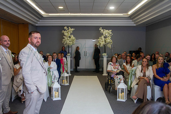 Dean & Kelly Wedding At Mecure St Helens.