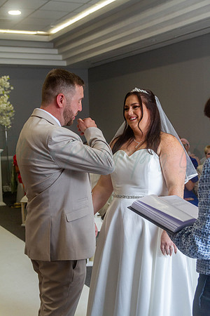 Dean & Kelly Wedding At Mecure St Helens.