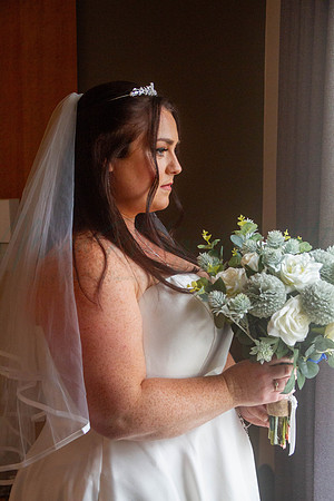Dean & Kelly Wedding At Mecure St Helens.