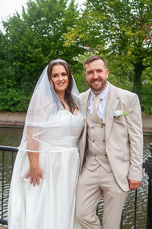 Dean & Kelly Wedding At Mecure St Helens.