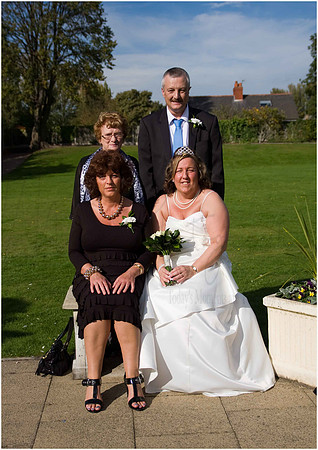 Graham & Dawn Prescot Registry Office