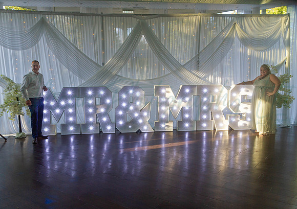 Dean & Kelly Wedding At Mecure St Helens.