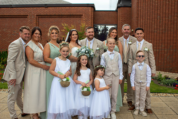 Dean & Kelly Wedding At Mecure St Helens.