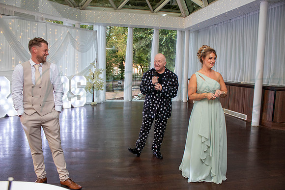 Dean & Kelly Wedding At Mecure St Helens.