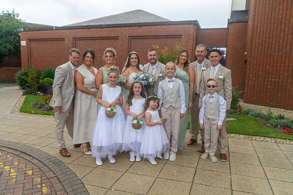 Dean & Kelly Wedding At Mecure St Helens.