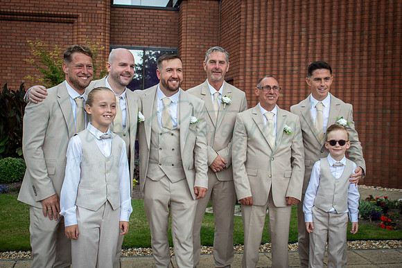 Dean & Kelly Wedding At Mecure St Helens.