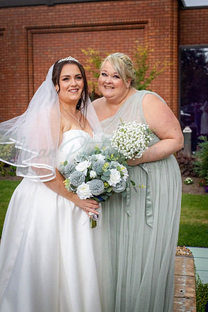 Dean & Kelly Wedding At Mecure St Helens.