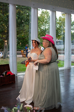 Dean & Kelly Wedding At Mecure St Helens.
