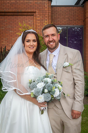 Dean & Kelly Wedding At Mecure St Helens.