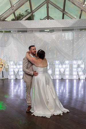 Dean & Kelly Wedding At Mecure St Helens.