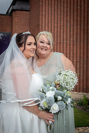 Dean & Kelly Wedding At Mecure St Helens.