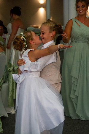 Dean & Kelly Wedding At Mecure St Helens.