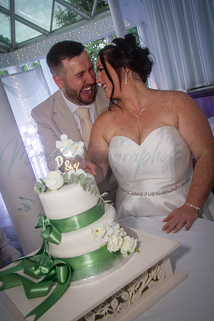 Dean & Kelly Wedding At Mecure St Helens.