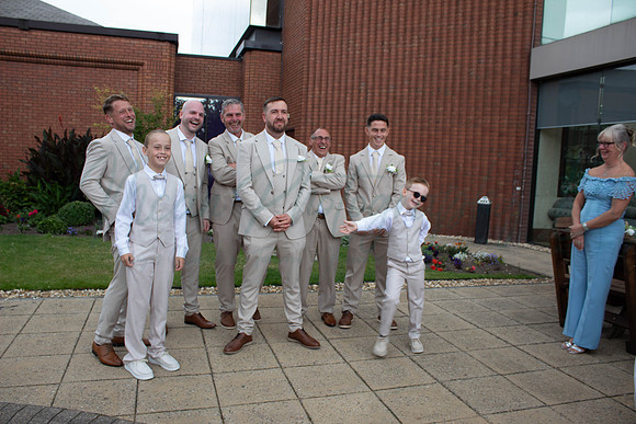 Dean & Kelly Wedding At Mecure St Helens.