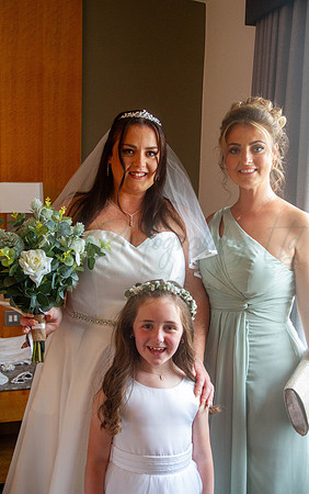 Dean & Kelly Wedding At Mecure St Helens.