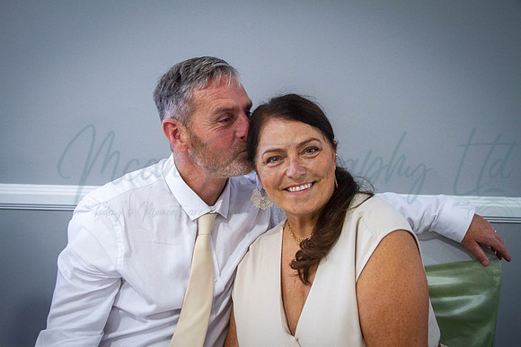 Dean & Kelly Wedding At Mecure St Helens.