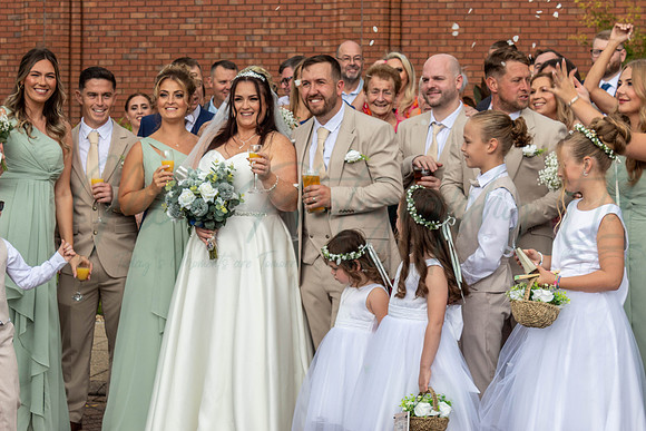 Dean & Kelly Wedding At Mecure St Helens.