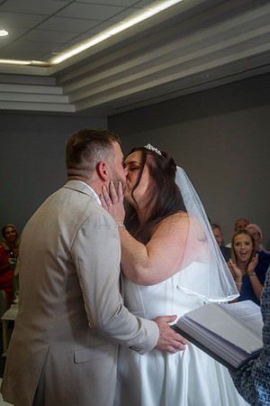 Dean & Kelly Wedding At Mecure St Helens.