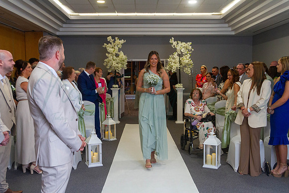 Dean & Kelly Wedding At Mecure St Helens.