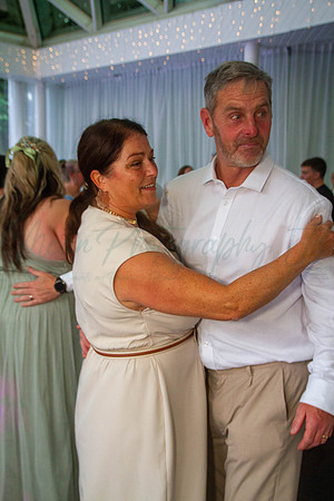 Dean & Kelly Wedding At Mecure St Helens.