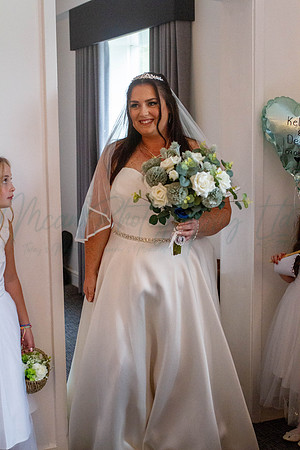 Dean & Kelly Wedding At Mecure St Helens.