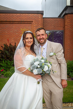 Dean & Kelly Wedding At Mecure St Helens.