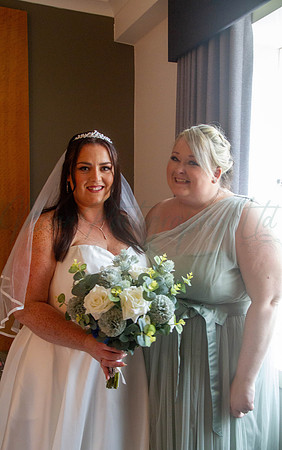 Dean & Kelly Wedding At Mecure St Helens.