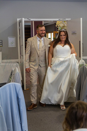 Dean & Kelly Wedding At Mecure St Helens.