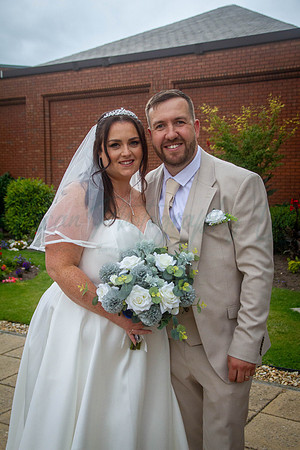 Dean & Kelly Wedding At Mecure St Helens.