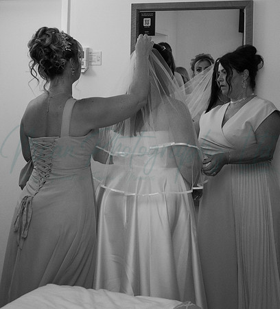 Dean & Kelly Wedding At Mecure St Helens.