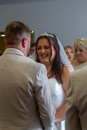 Dean & Kelly Wedding At Mecure St Helens.