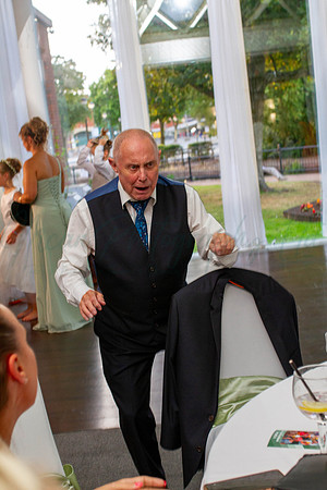 Dean & Kelly Wedding At Mecure St Helens.