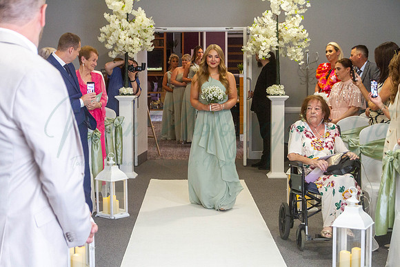 Dean & Kelly Wedding At Mecure St Helens.