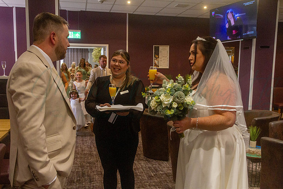 Dean & Kelly Wedding At Mecure St Helens.