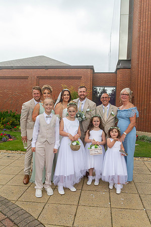 Dean & Kelly Wedding At Mecure St Helens.