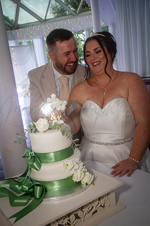 Dean & Kelly Wedding At Mecure St Helens.